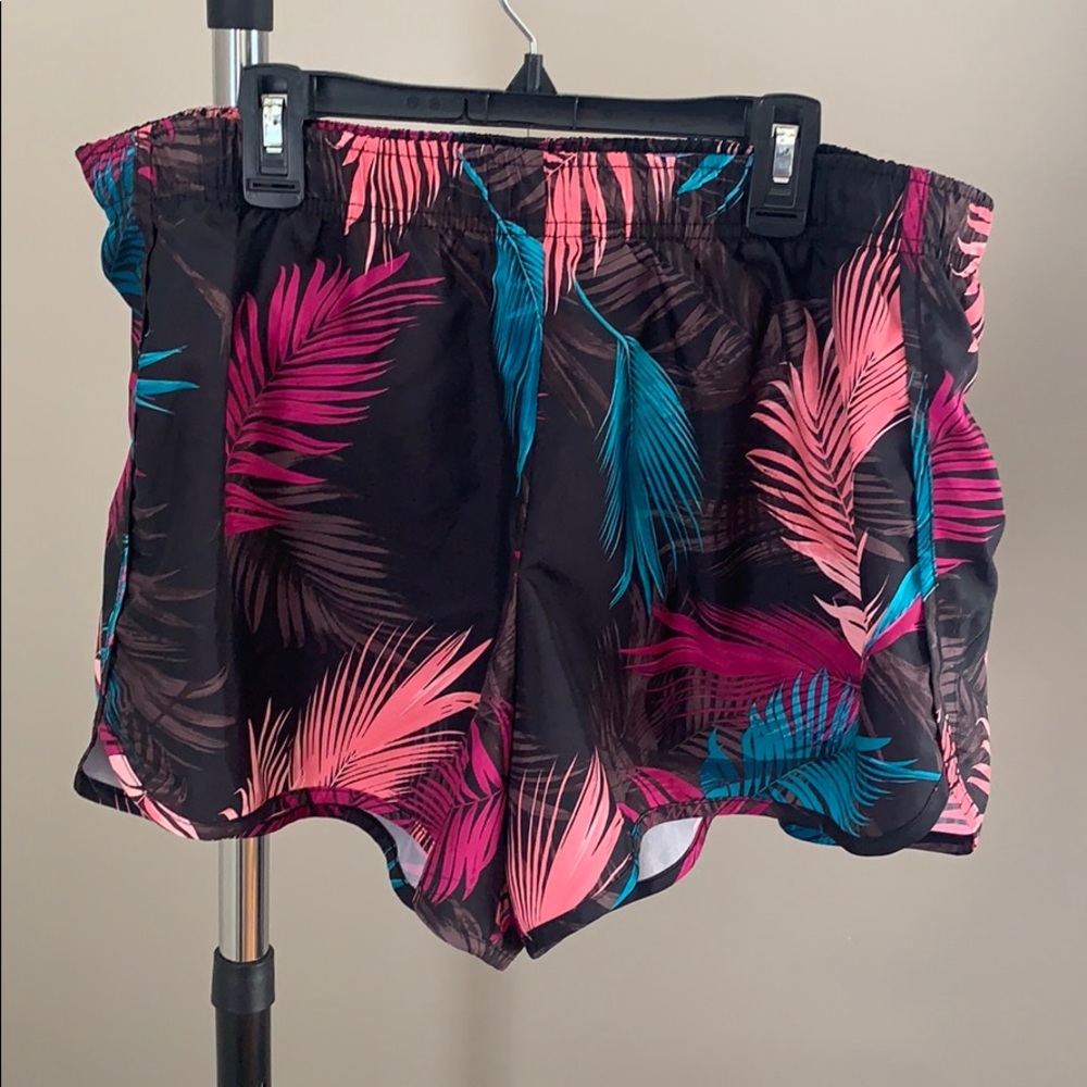 Xersion women’s workout shorts